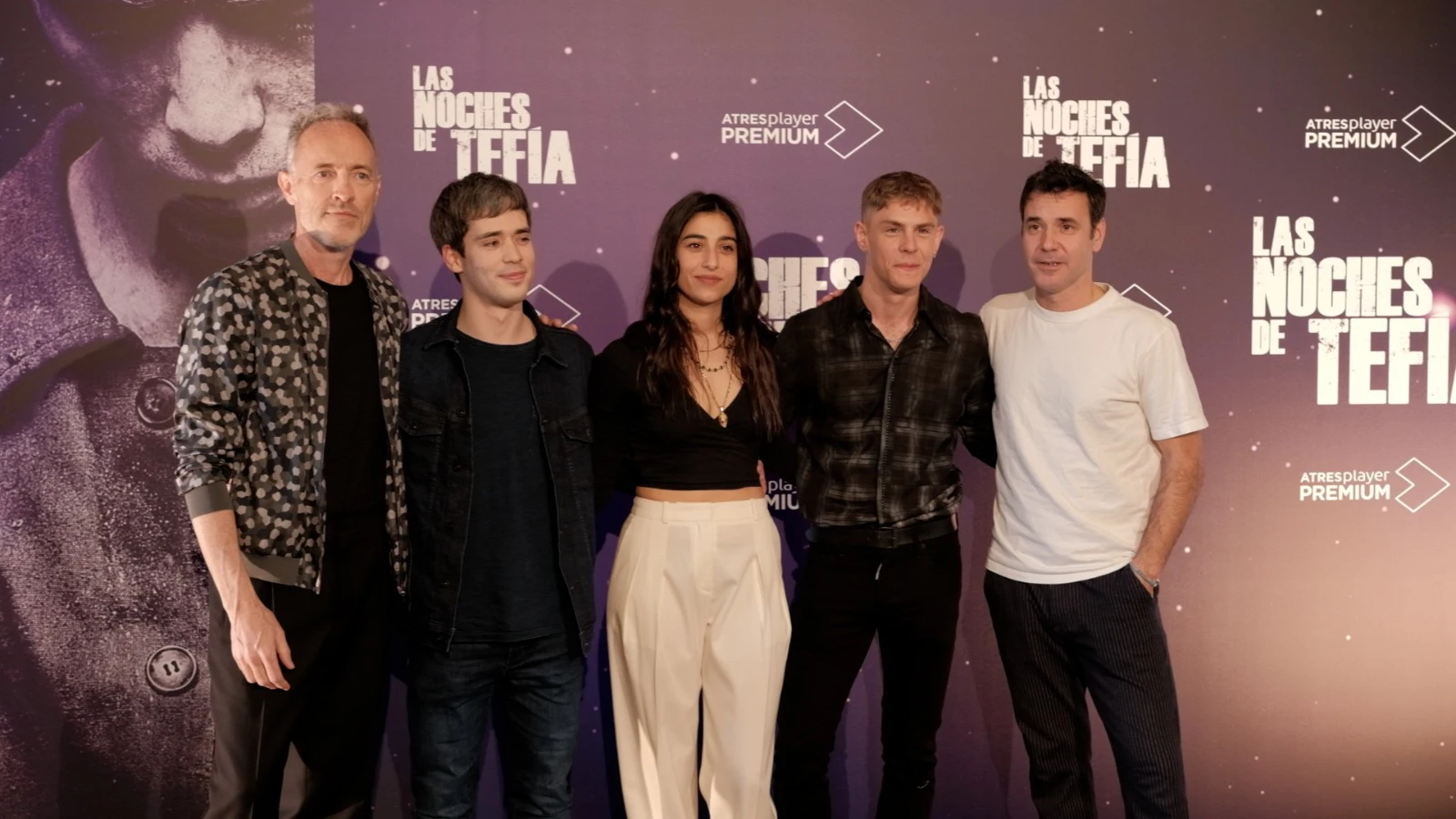 Los protagonistas y el director de 'Las noches de Tef&iacute;a'
