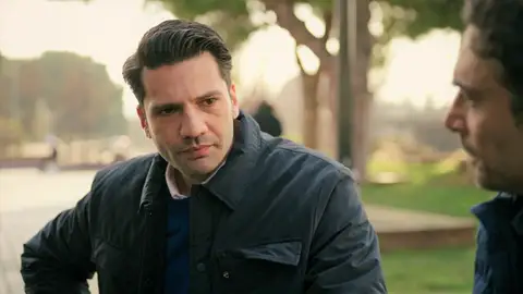 Ilgaz, decepcionado con Ceylin al creer que ella no confía en él: “Me siento como si no la conociera” Ilgaz, decepcionado con Ceylin al creer que ella no confía en él: “Me siento como si no la conociera”