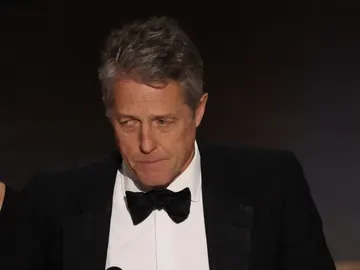 Hugh Grant en los Oscar 2023 Hugh Grant en los Oscar 2023