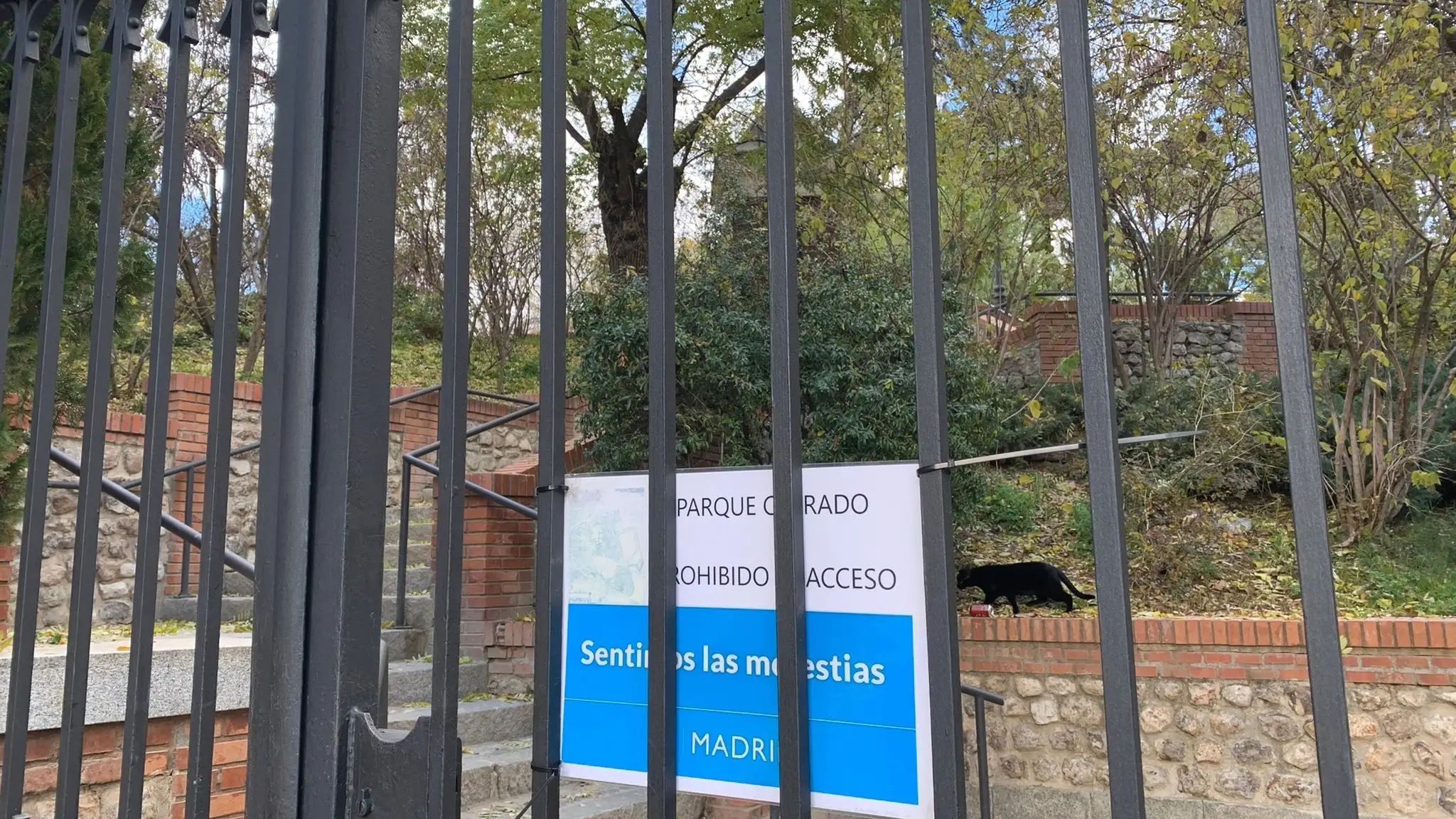 Imagen de El Retiro cerrado
