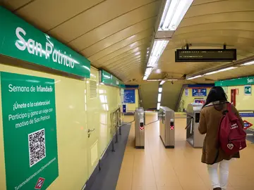 La estación de Metro San Bernardo se transforma en San Patricio La estación de Metro San Bernardo se transforma en San Patricio