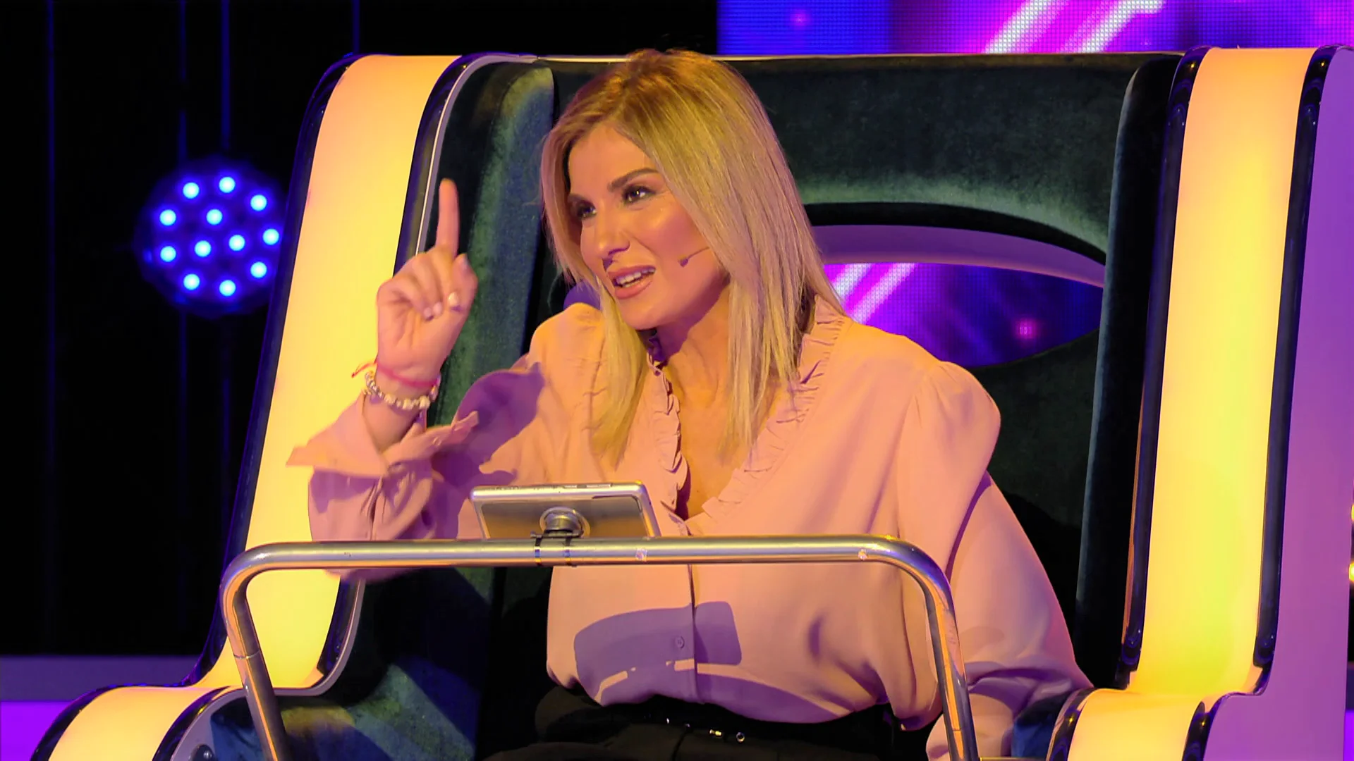 &ldquo;&iexcl;C&oacute;mo mola!&rdquo;: El mote m&aacute;s innovador con el que Dami&aacute;n Moll&aacute; se dirige a Sandra Golpe