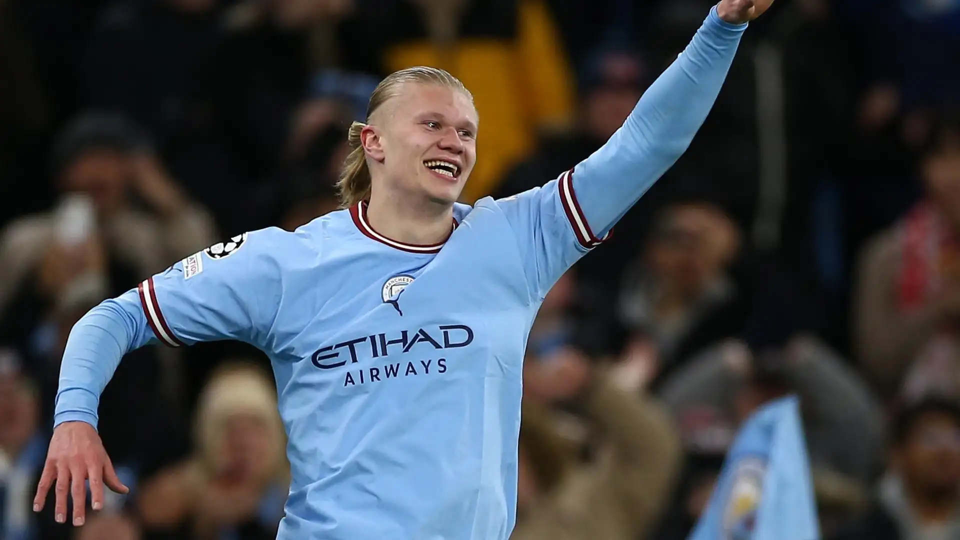 Erling Haaland celebra un gol al Leipzig Erling Haaland celebra un gol al Leipzig