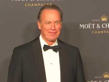 Bertín Osborne estalla en sus redes sociales y desata la polémica: "Estoy que me subo por las paredes" Bertín Osborne estalla en sus redes sociales y desata la polémica: "Estoy que me subo por las paredes"