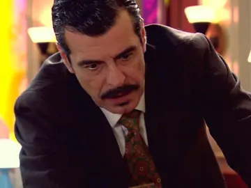 Lorenzo se lleva un gran susto al ver cómo su padre se desmaya en el King’s Lorenzo se lleva un gran susto al ver cómo su padre se desmaya en el King’s