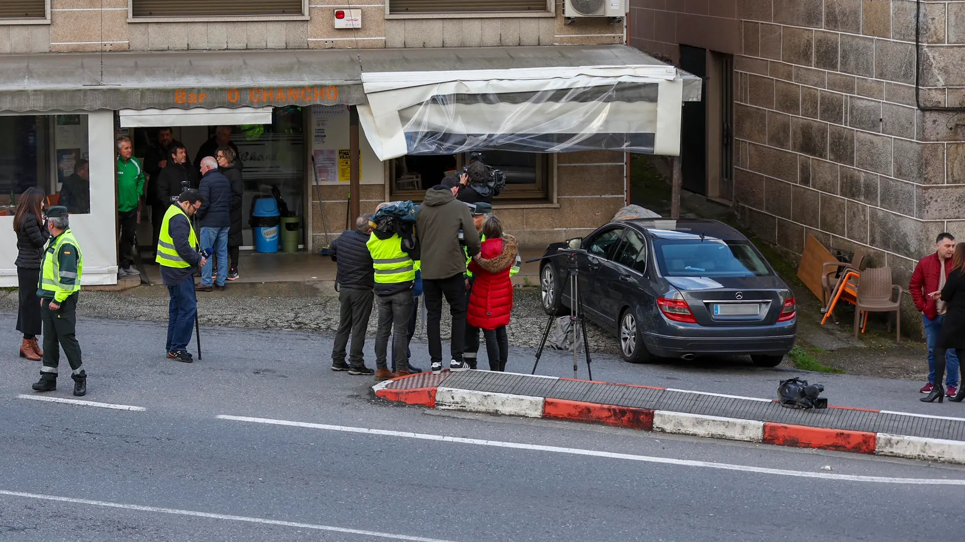 Terraza de Vilaboa (Pontevedra) en la que un conductor ha atropellado a cuatro personas Terraza de Vilaboa (Pontevedra) en la que un conductor ha atropellado a cuatro personas