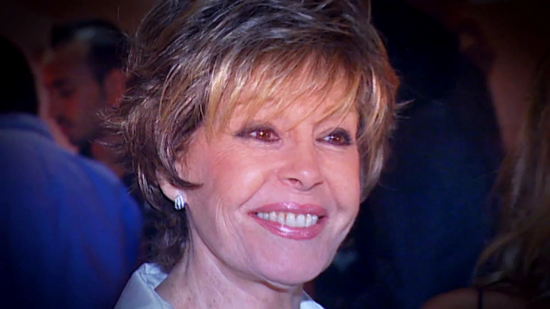 Fallece Laura Valenzuela, la presentadora que ha marcado historia en la televisión en España Fallece Laura Valenzuela, la presentadora que ha marcado historia en la televisión en España