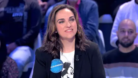 ¿Quién es Alejandra Marín? Una periodista con ganas de informar de su bote en ‘Pasapalabra’ ¿Quién es Alejandra Marín? Una periodista con ganas de informar de su bote en ‘Pasapalabra’