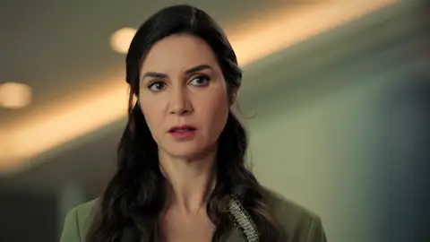 Suzan le deja las cosas claras a Resul:"Con una persona que me cree tan poco como tú, no quiero tener una relación" Suzan le deja las cosas claras a Resul:"Con una persona que me cree tan poco como tú, no quiero tener una relación"