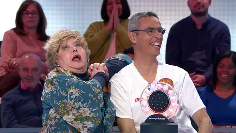 Suspenso en inglés para Karina y Poty: “Ya no nos van a traer más” Suspenso en inglés para Karina y Poty: “Ya no nos van a traer más”