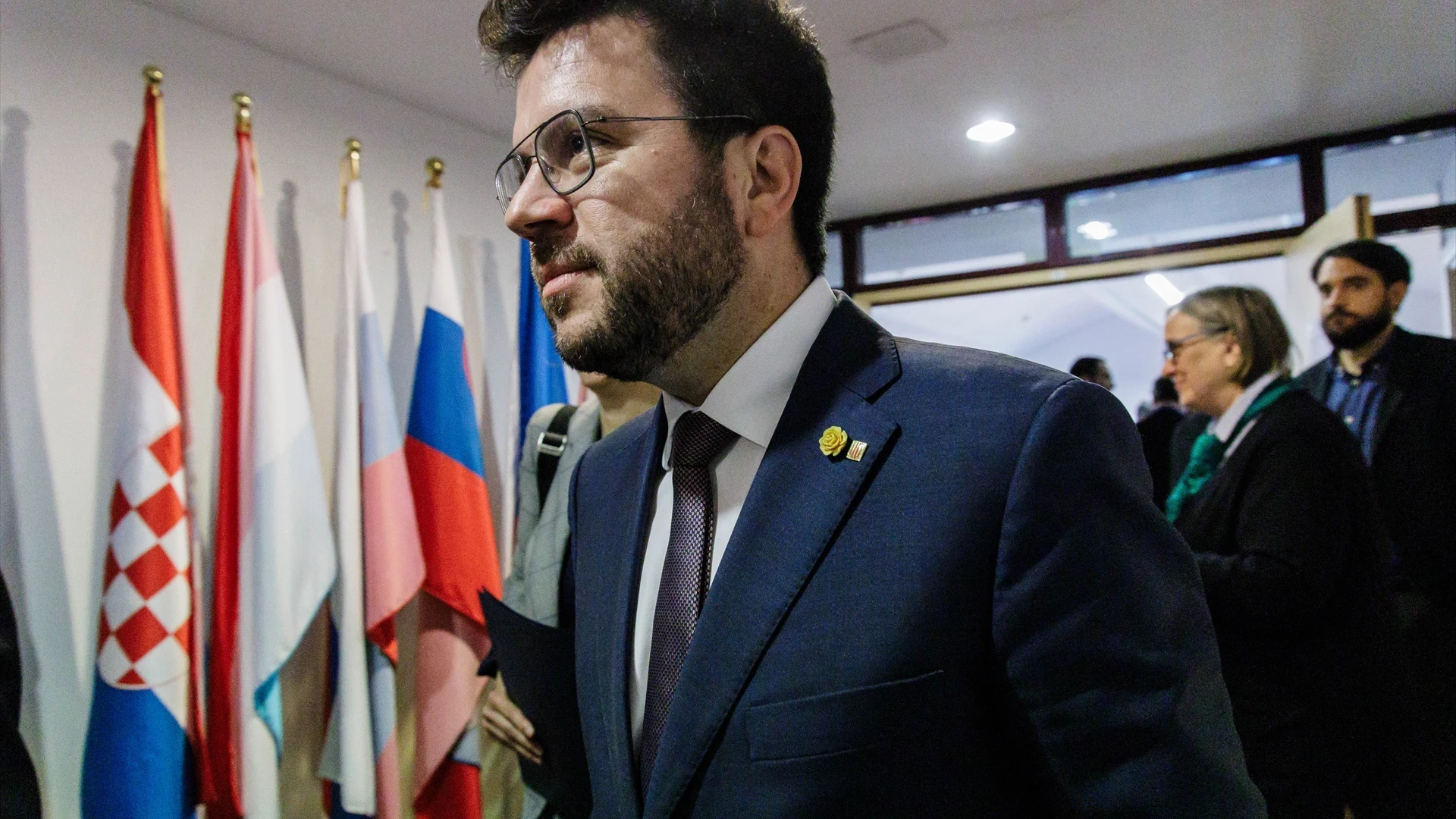 El presidente de la Generalitat de Catalunya, Pere Aragonès, a su salida de una reunión con la comisión de investigación del Parlamento Europeo sobre el caso Pegasus El presidente de la Generalitat de Catalunya, Pere Aragonès, a su salida de una reunión con la comisión de investigación del Parlamento Europeo sobre el caso Pegasus