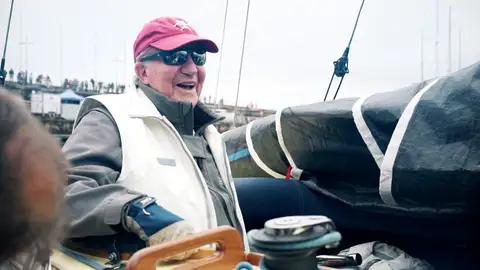 ¡El rey Juan Carlos I se acerca a España! Inscribe su embarcación en unas regatas en Reino Unido ¡El rey Juan Carlos I se acerca a España! Inscribe su embarcación en unas regatas en Reino Unido