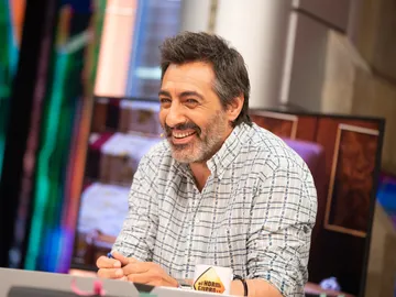 Juan del Val atiza contra Ramón Tamames: “Me parece un insulto absoluto a un mecanismo institucional” Juan del Val atiza contra Ramón Tamames: “Me parece un insulto absoluto a un mecanismo institucional”