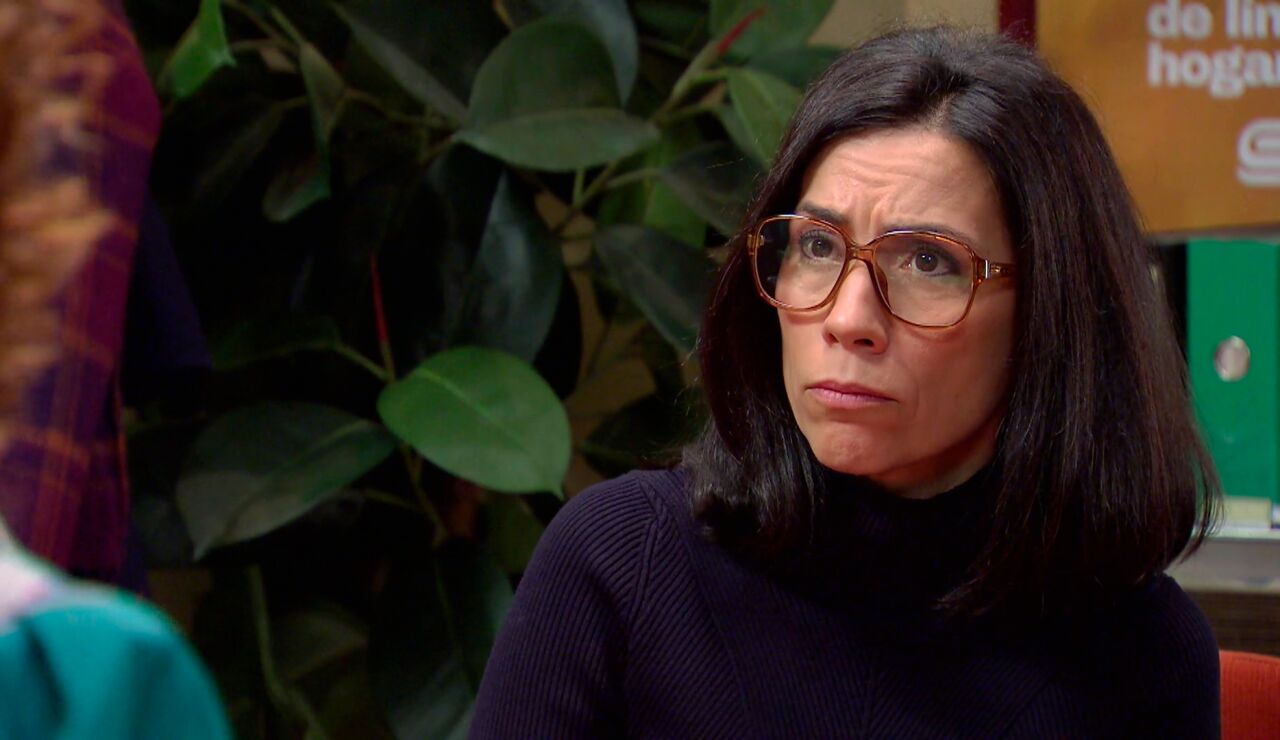 Manolita, traicionada por Nieves: “Esto es un golpe muy bajo”