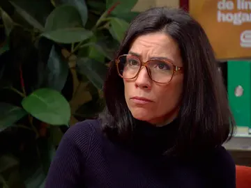 Manolita, traicionada por Nieves: “Esto es un golpe muy bajo” Manolita, traicionada por Nieves: “Esto es un golpe muy bajo”