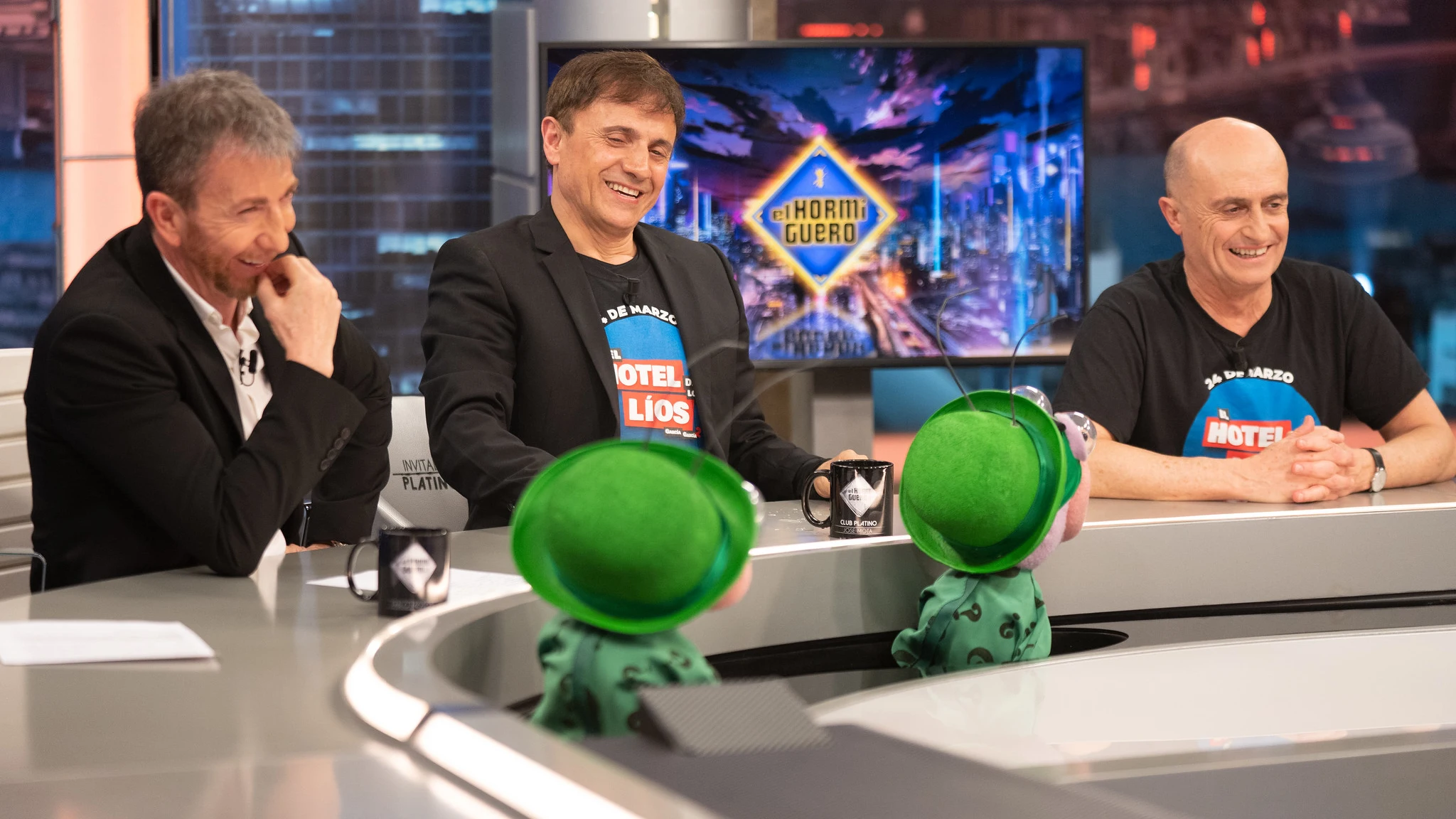 ¿Humoristas con gran imaginación? José Mota y Pepe Viyuela, a prueba con el juego de los enigmas ¿Humoristas con gran imaginación? José Mota y Pepe Viyuela, a prueba con el juego de los enigmas