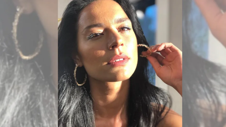 Conoce a Şafak Pekdemir, la actriz que da vida a Zehra Argun en &lsquo;Pecado Original&rsquo;