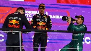 Verstappen, Pérez y Alonso, en el podio del GP de Arabia Saudí