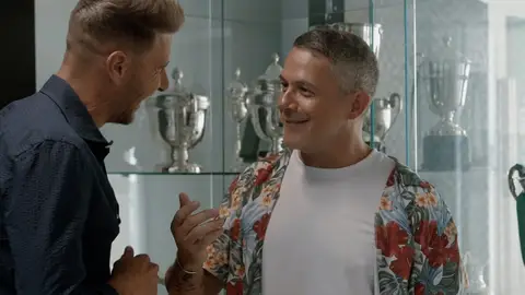 La comprometida pregunta de Alejandro Sanz a Joaquín La comprometida pregunta de Alejandro Sanz a Joaquín