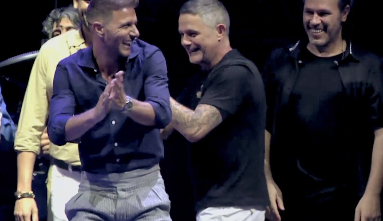 La aparici&oacute;n estelar de Joaqu&iacute;n en el concierto de Alejandro Sanz