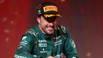 Fernando Alonso celebra en Arabia Saudí su podio número 100 en F1