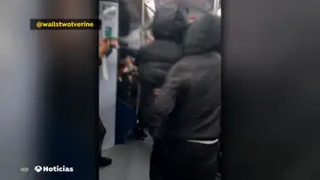 Una pelea multitudinaria en la estación de Batán en Madrid se salda con 16 detenidos y dos heridos