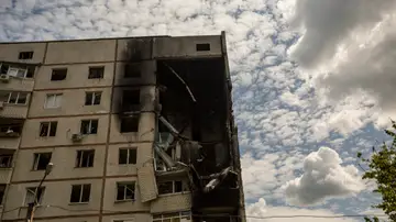Imagen de archivo de un edificio destruido por misiles rusos en el este de Ucrania. Imagen de archivo de un edificio destruido por misiles rusos en el este de Ucrania.