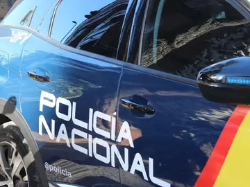 Imagen de archivo de un coche de Policía Nacional Imagen de archivo de un coche de Policía Nacional