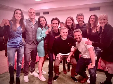 Nicolas Belmonte, Ruth Núñez, Manuel Feijoó, Julian González, Duna Jové, Antonio Hortelano, Raúl Peña, Eva Santolaria y Virginia Rodríguez en el reencuentro del 25 aniversario de 'Compañeros' Nicolas Belmonte, Ruth Núñez, Manuel Feijoó, Julian González, Duna Jové, Antonio Hortelano, Raúl Peña, Eva Santolaria y Virginia Rodríguez en el reencuentro del 25 aniversario de 'Compañeros'