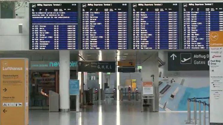 Aeropuerto vac&iacute;o