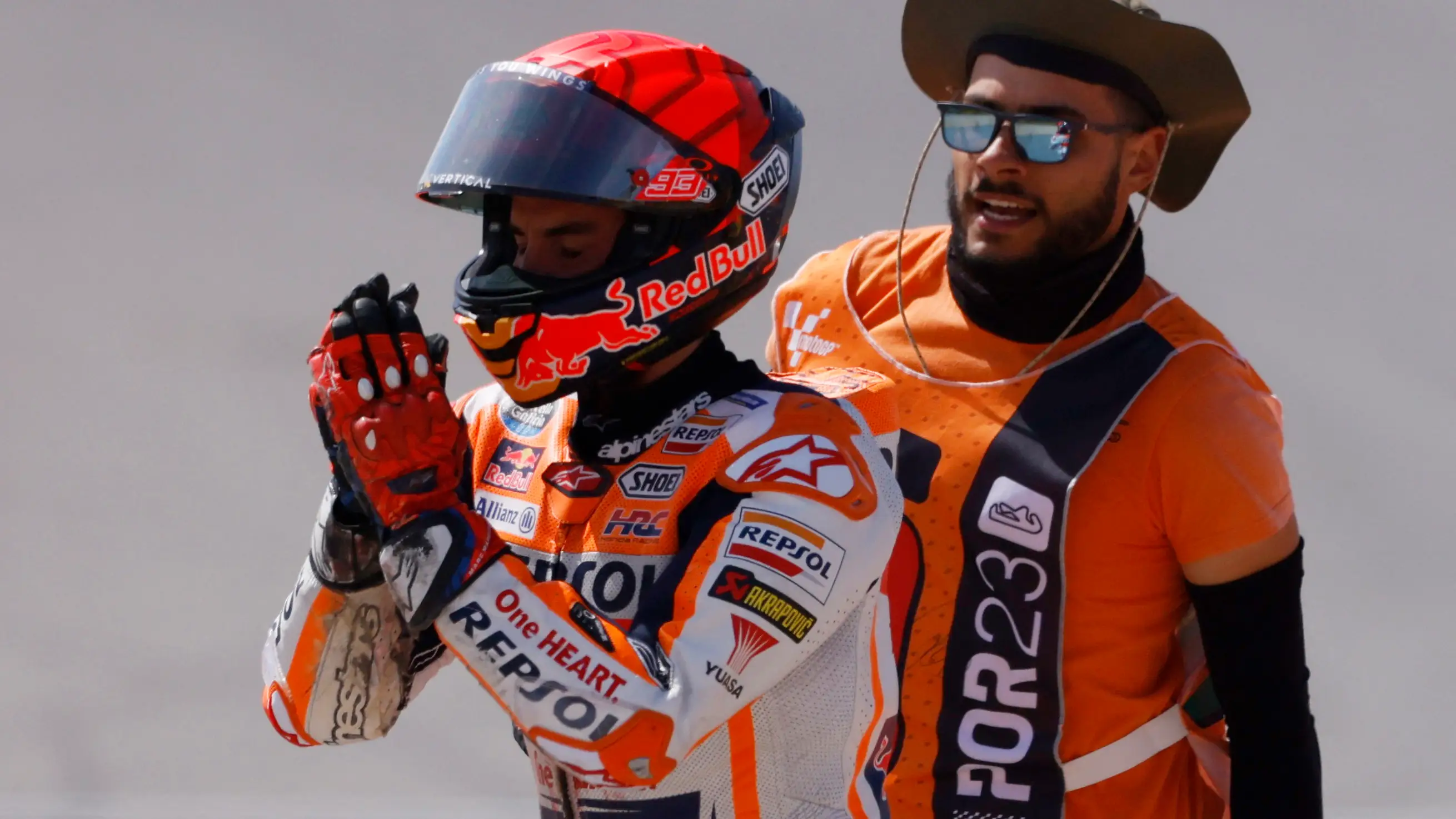 Marc Márquez se disculpa tras el accidente que provocó en Portimao Marc Márquez se disculpa tras el accidente que provocó en Portimao