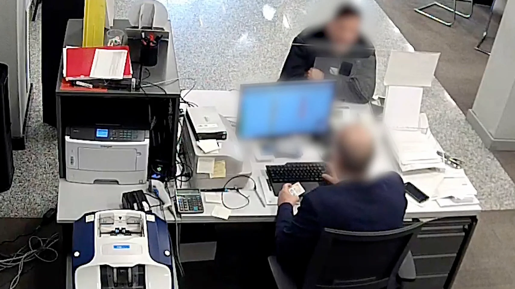 Suplantaban la identidad de sus víctimas Suplantaban la identidad de sus víctimas