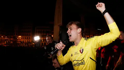 Pablo Ibáñez se dirige a la afición en Pamplona Pablo Ibáñez se dirige a la afición en Pamplona