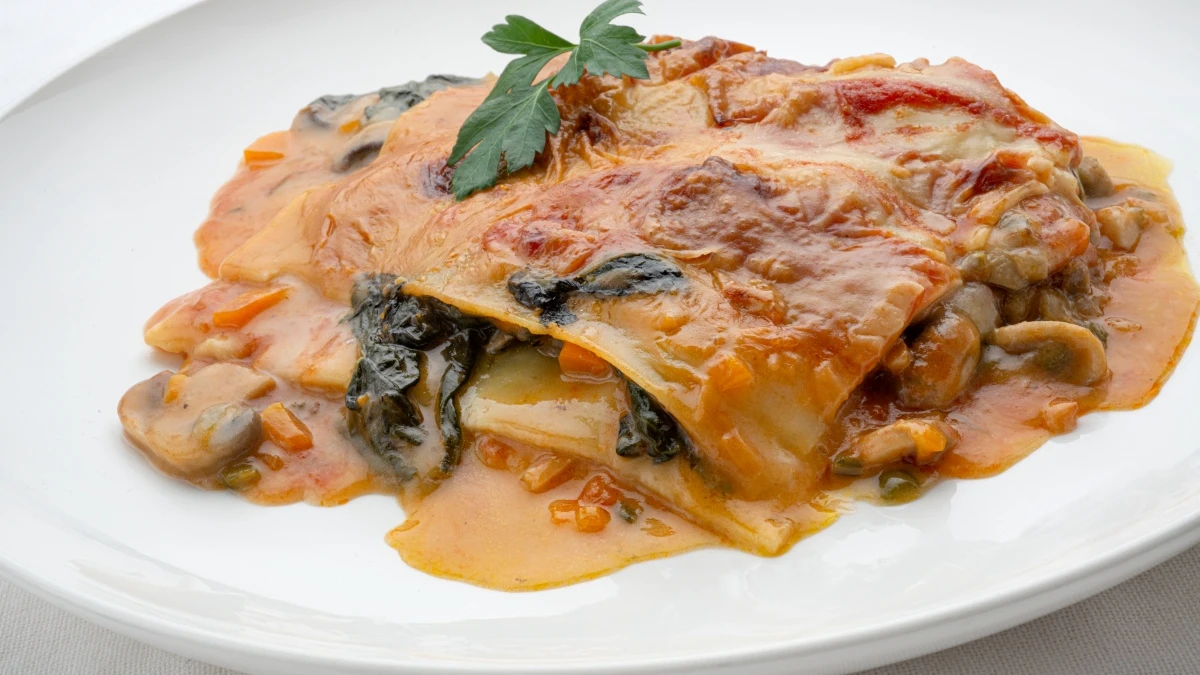 Plato único de Karlos Arguiñano: lasaña de verduras con bechamel de avena