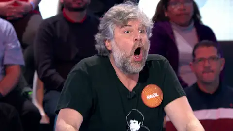 El drama de Raúl Cimas con su gato enfermo El drama de Raúl Cimas con su gato enfermo