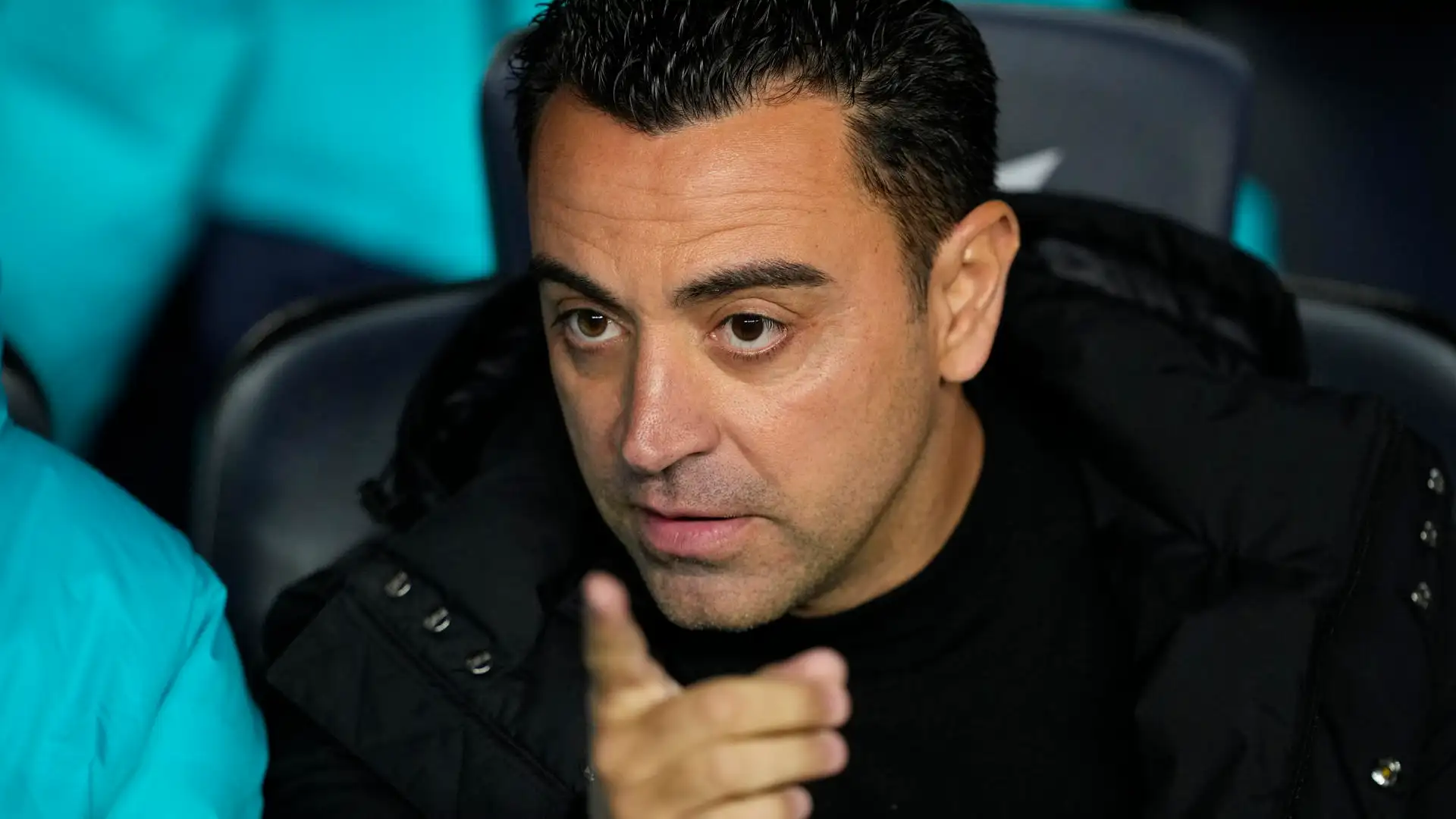 Xavi, en el banquillo del Camp Nou Xavi, en el banquillo del Camp Nou