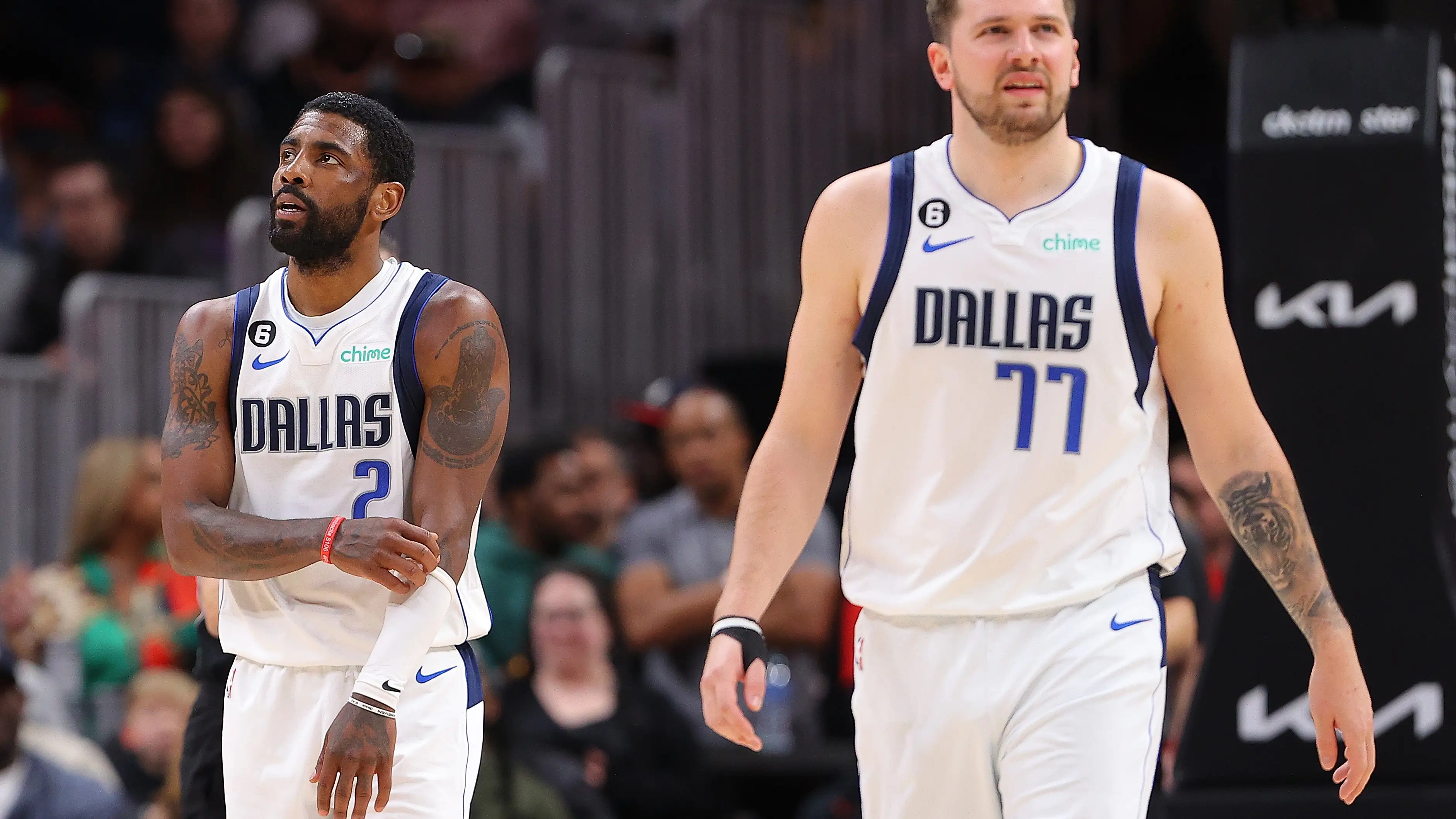 Luka Doncic y Kyrie Irving se quedan sin Playoffs Luka Doncic y Kyrie Irving se quedan sin Playoffs