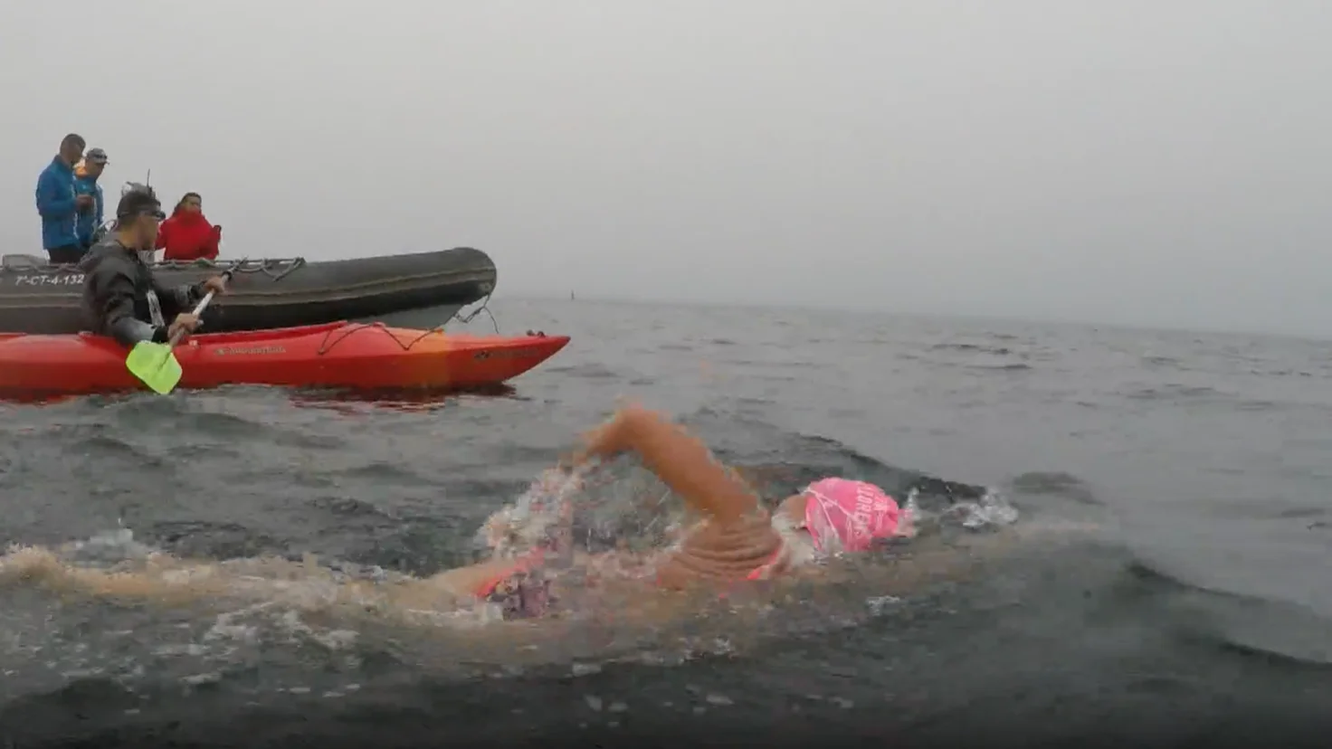 Tita Llorens, la primera europea en cruzar a nado el R&iacute;o de la Plata