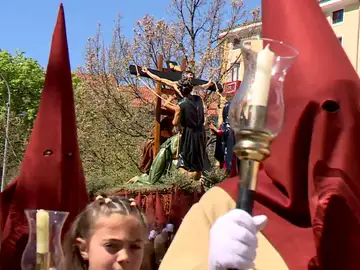 Procesión Viernes Santo en Cuenca Procesión Viernes Santo en Cuenca