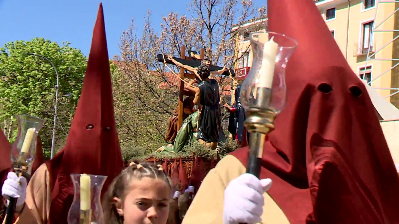 Cuenca recibe miles de turistas durante la Semana Santa