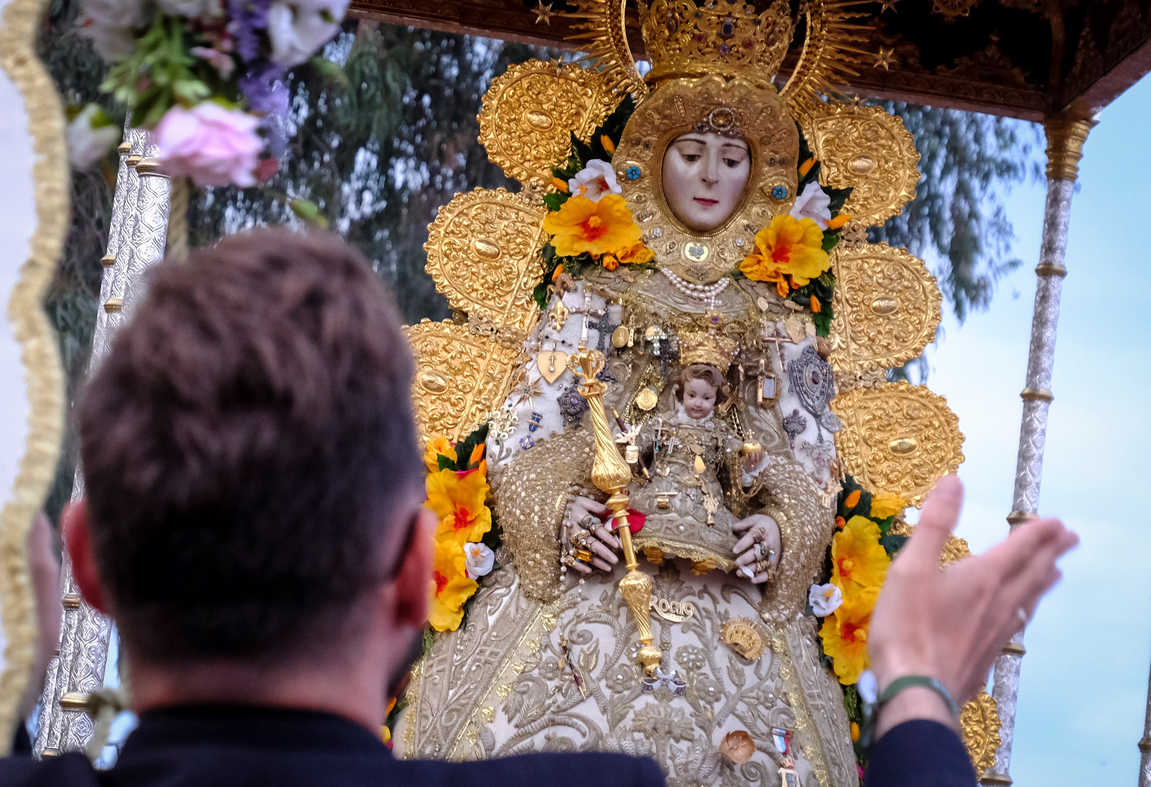 La polémica sátira sobre la Virgen del Rocío en TV3 que ha sido duramente  criticada desde Andalucía