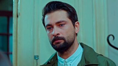 Alihan le pide una última oportunidad a Zeynep: “¿Por qué no intentamos ser felices?”