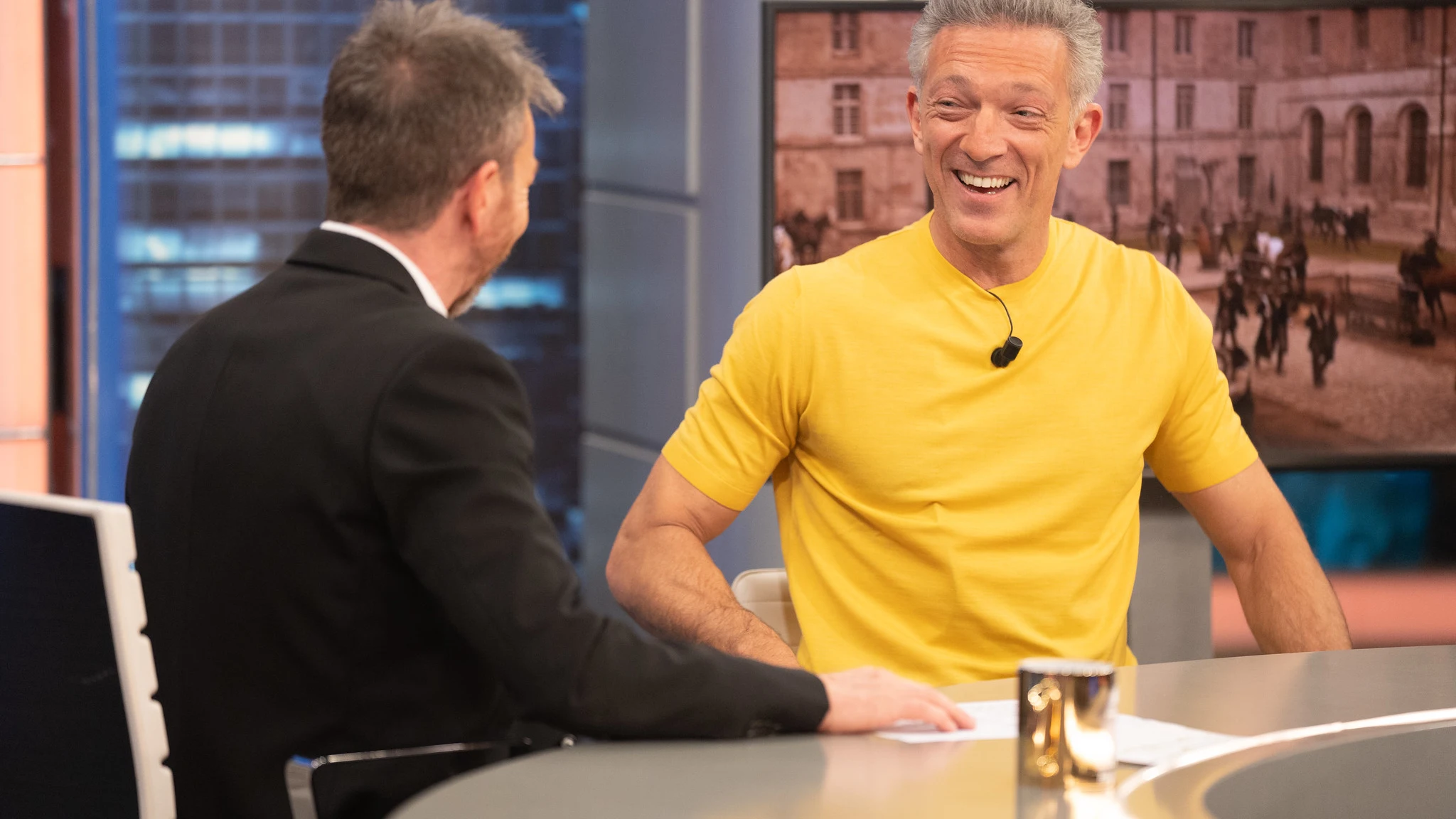 El consejo de Vincent Cassel a sus hijas: "Desobedecer es muy importante"