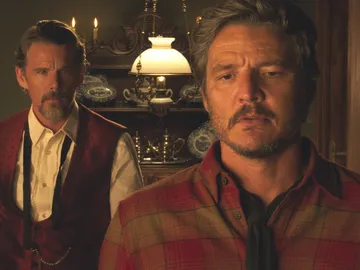 Pedro Pascal y Ethan Hawke en 'Extraña forma de vida' Pedro Pascal y Ethan Hawke en 'Extraña forma de vida'