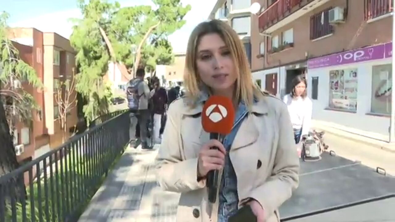 Agreden A Un Equipo De Espejo Público En El Desalojo De Un Edificio ...