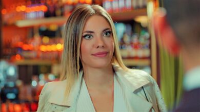 Kemal le consigue trabajo a Yildiz de recepcionista... ¿Qué pasará cuando se entere Halit? 