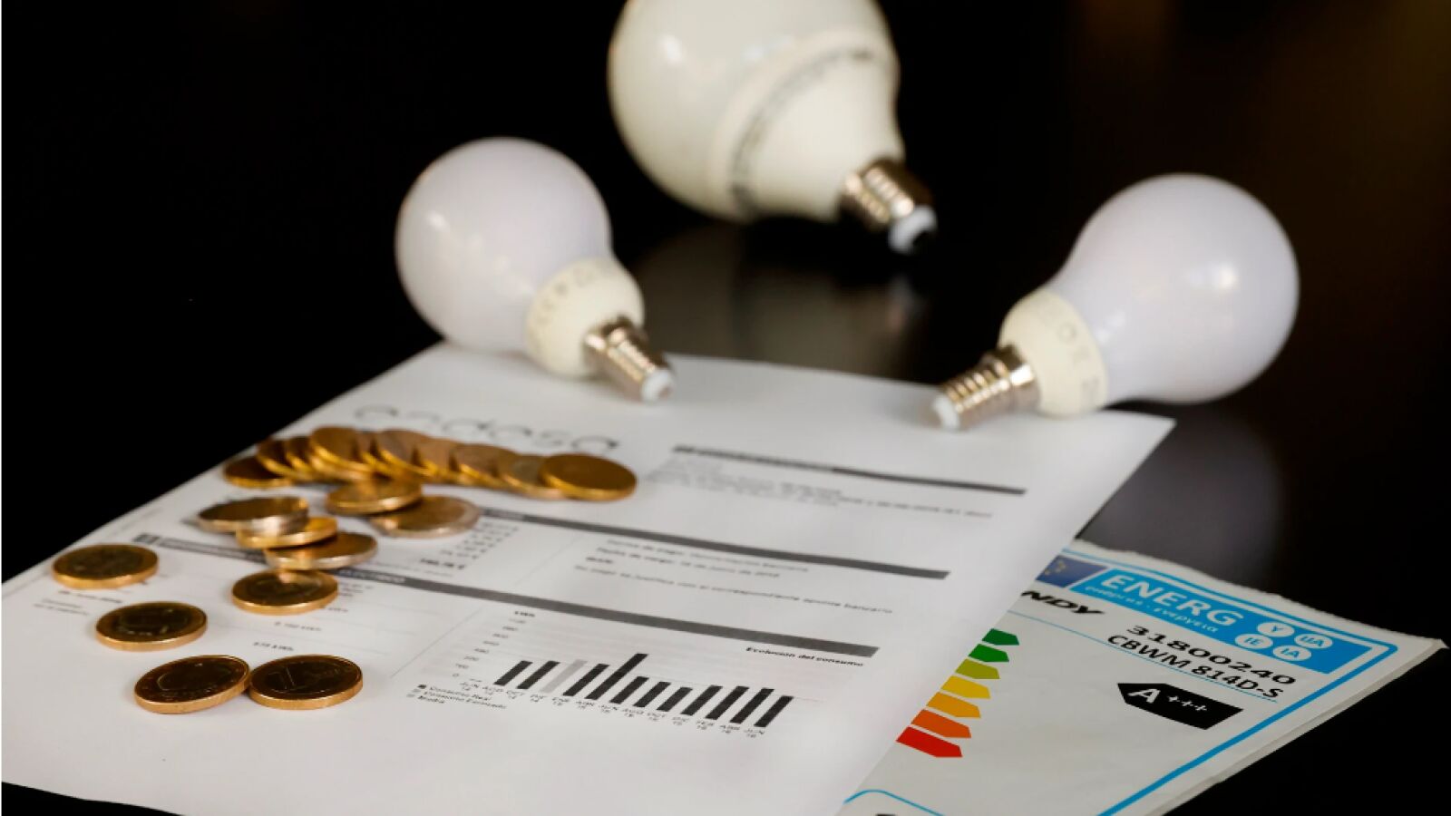 Electricidad gratis: las horas en las que el precio de la luz no cuesta dinero hoy domingo 16 de abril