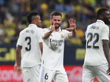 Nacho celebra el primer gol del partido ante el Cádiz (0-2) Nacho celebra el primer gol del partido ante el Cádiz (0-2)