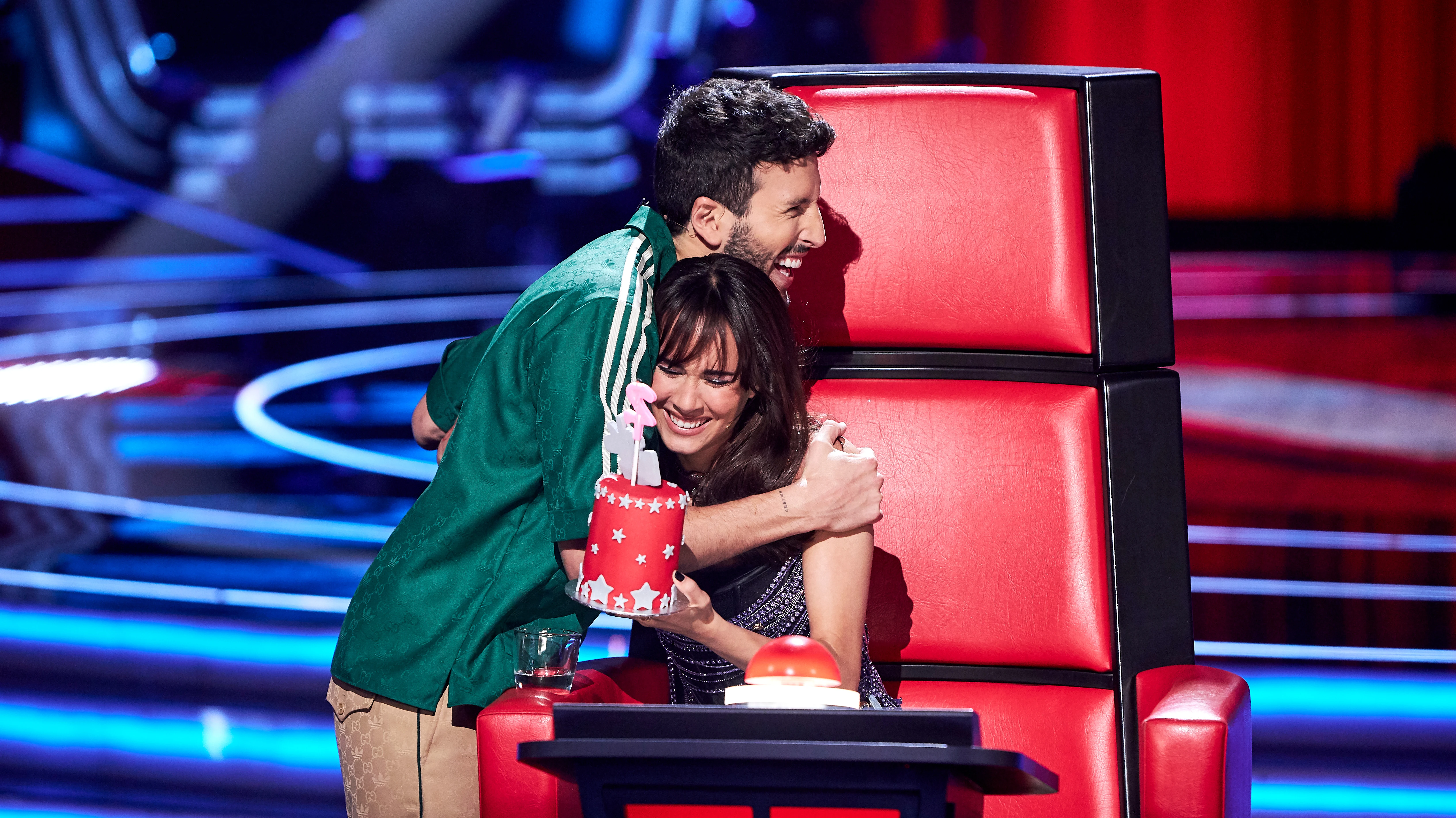 ‘La Voz Kids’ se estrena en una noche mágica llena de bloqueos y con la novedad de un quinto coach ‘La Voz Kids’ se estrena en una noche mágica llena de bloqueos y con la novedad de un quinto coach