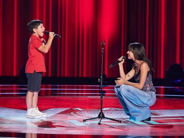 Aitana y Juan Doblado crean magia al cantar &lsquo;Vas a quedarte&rsquo; en las Audiciones a ciegas